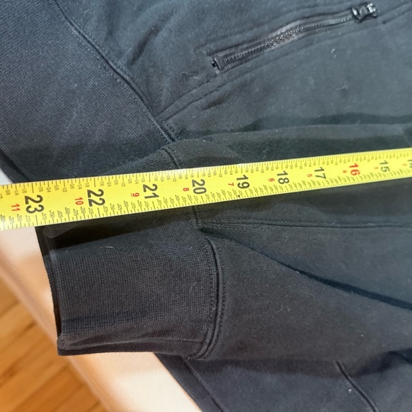 American Eagle Outfitters Charcoal Hoodie - Picture 10 of 13